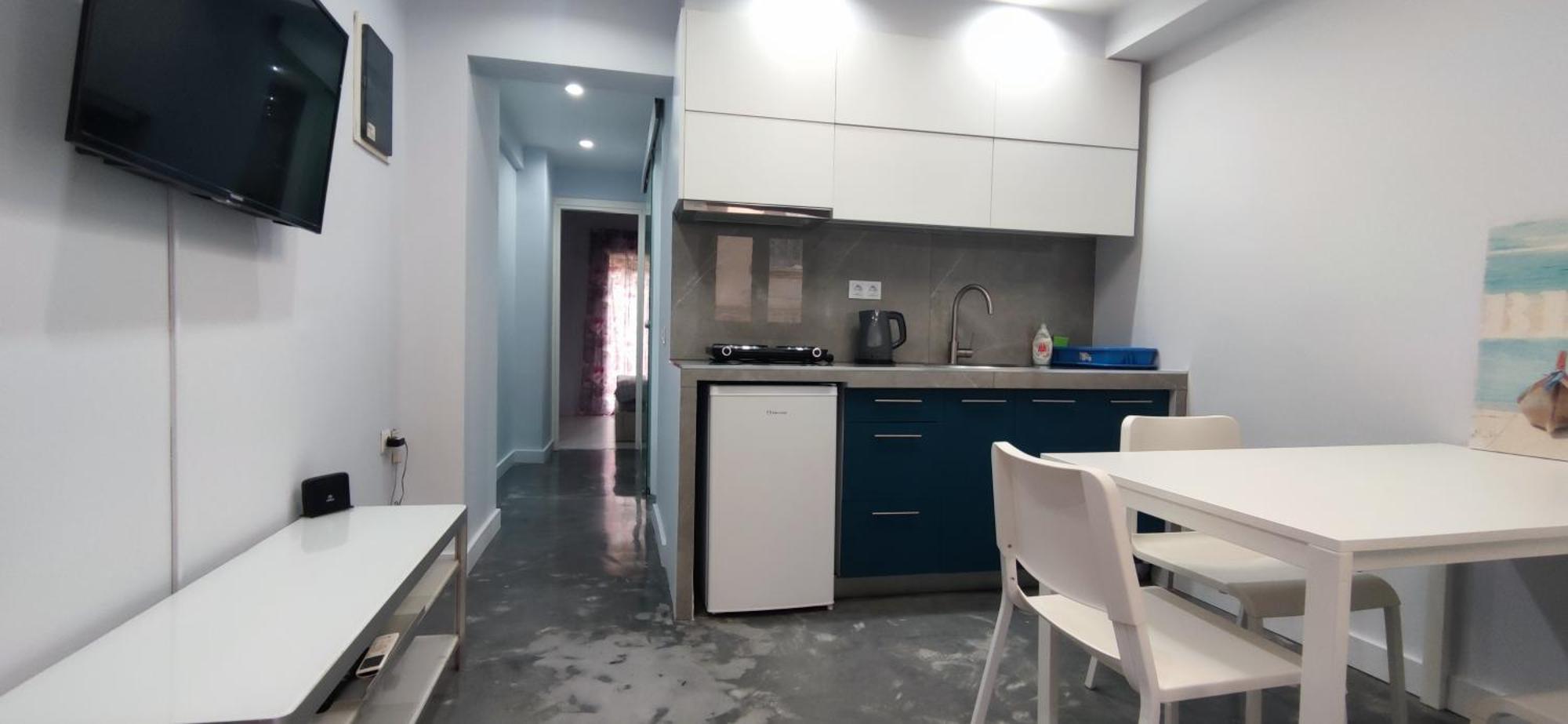 New Apartment With A Separate Entrance Near The Subway. アテネ エクステリア 写真